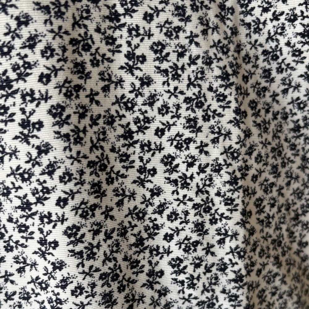 Ralph Lauren Women's Black and White floral print design Straight Leg Pants - Picture 4 of 9